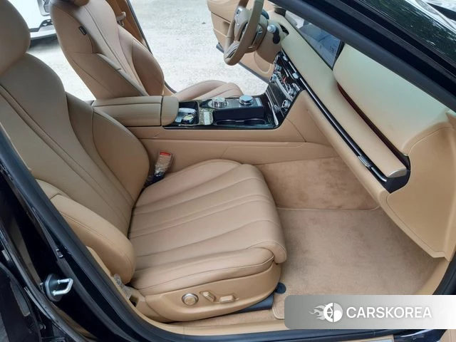 Genesis G80 (RG3) 2026 Черный из Кореи, фото 3