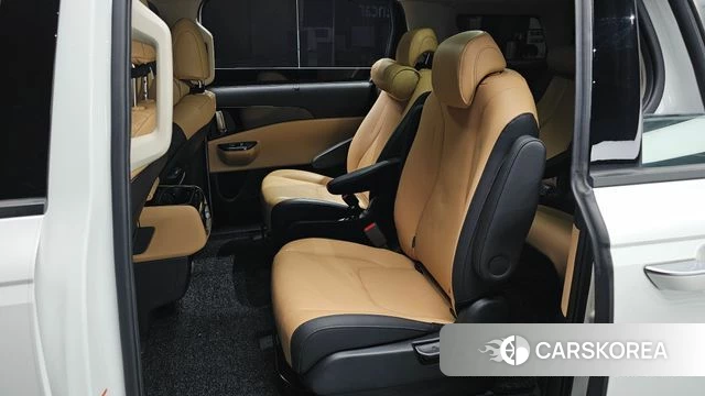 Kia Carnival 4th generation 2023 Белый из Кореи, фото 3