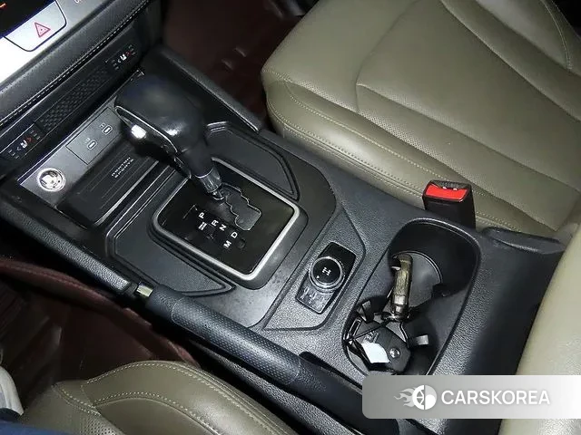 Ssangyong The New Rexton Sports Cannes 2023 Жемчужный цвет из Кореи, фото 3