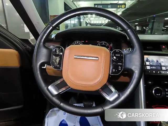 Land Rover Discovery 5 2019 Черный из Кореи, фото 3