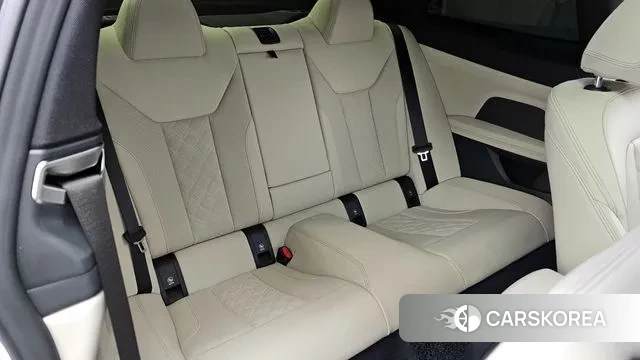 BMW 4 Series (G22) 2024 Белый из Кореи, фото 3