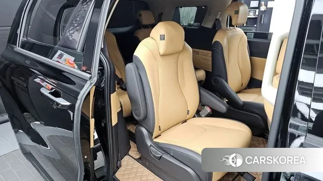 Kia Carnival 4th generation 2023 Черный из Кореи, фото 3