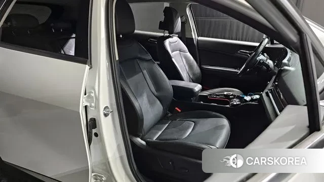 Kia Sportage 5th Generation 2021 Белый из Кореи, фото 3