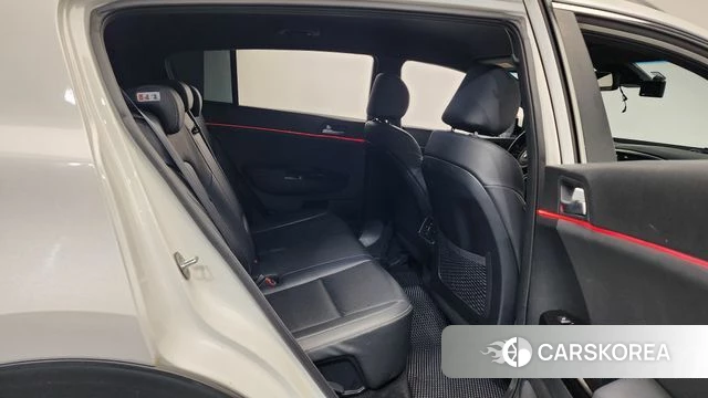 Kia Sportage The Bold 2018 Белый из Кореи, фото 3