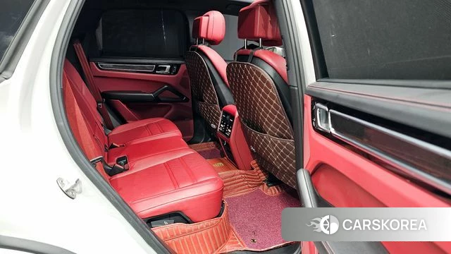 Porsche Cayenne (PO536) 2023 Серебристо-серый из Кореи, фото 3