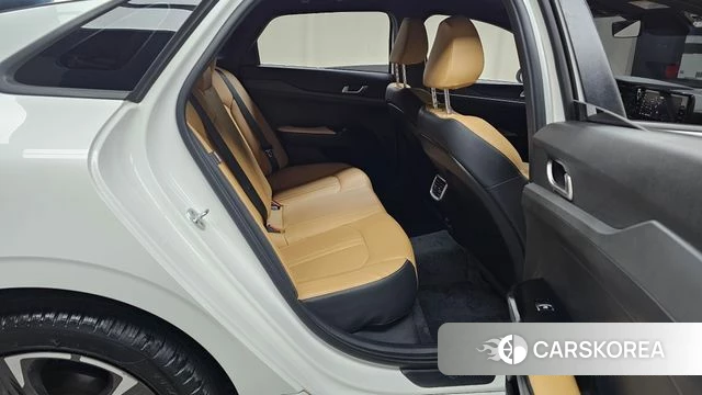 Kia K5 3rd generation 2022 Белый из Кореи, фото 3