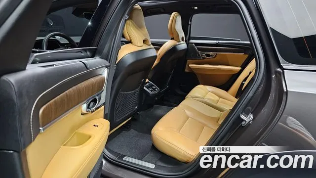 Volvo V90 Cross-Country 2022 Серый из Кореи, фото 3