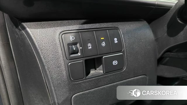 Hyundai Staria 2023 Серый из Кореи, фото 3