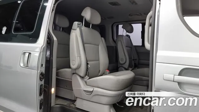 Hyundai The New Grand Starex 2019 Серебристо-серый из Кореи, фото 3