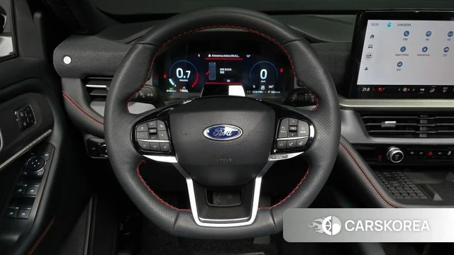 Ford Explorer 6th Generation 2025 Белый из Кореи, фото 3