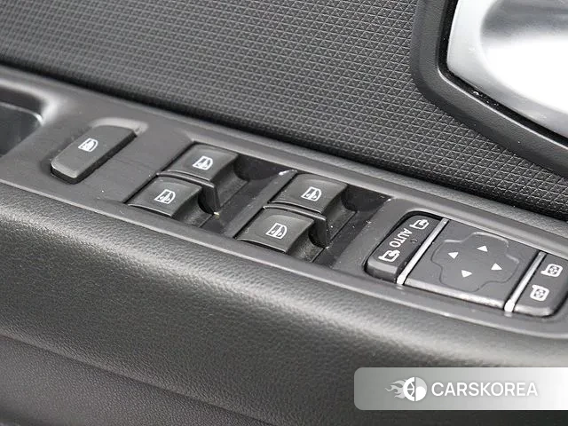 Renault Korea (Samsung) Clio 2019 Белый из Кореи, фото 3