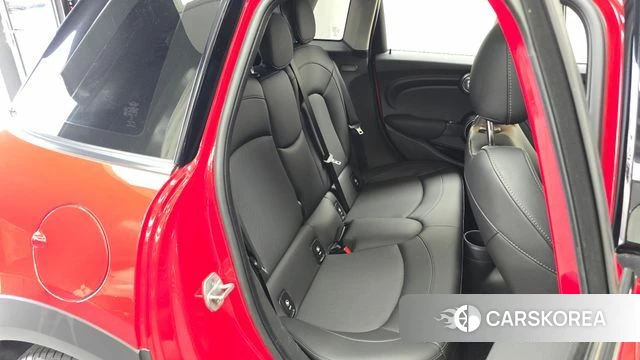 Mini Cooper 2021 Красный из Кореи, фото 3