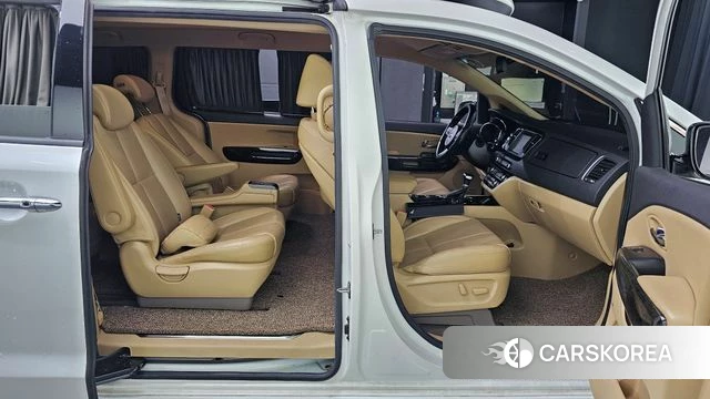 Kia The New Carnival 2019 Белый из Кореи, фото 3