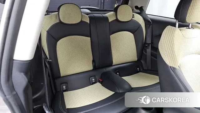 Mini Cooper 2021 Песочный из Кореи, фото 3