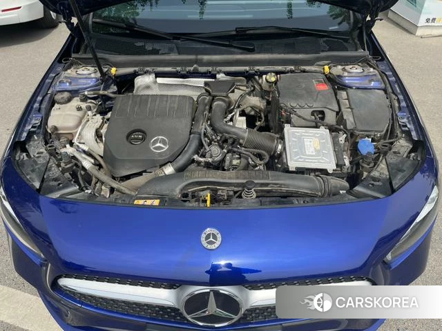Mercedes-Benz Class A 2021 Синий из Китая, фото 3