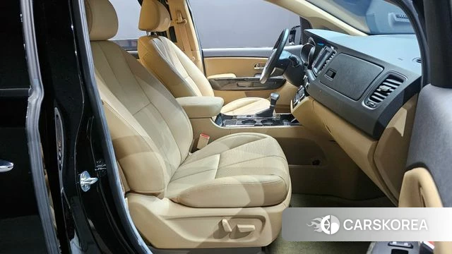 Kia The New Carnival 2019 Черный из Кореи, фото 3