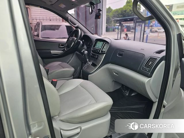 Hyundai The New Grand Starex 2018 Серебряный из Кореи, фото 3