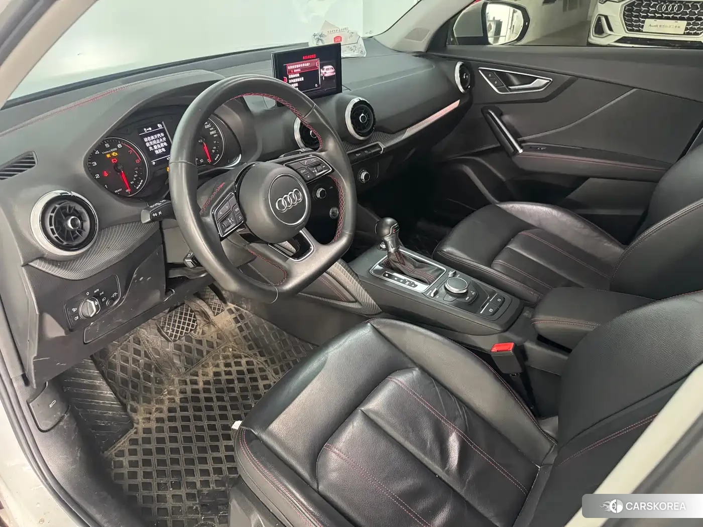 Audi Q2L 2023 Белый из Китая, фото 3