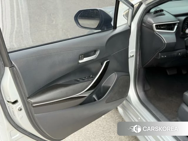 Toyota Lei Ling 2021 Серебристо-серый из Китая, фото 3