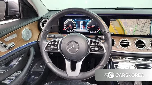 Mercedes-Benz E-Class W213 2019 Серый из Кореи, фото 3