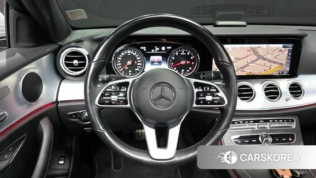Mercedes-Benz E-Class W213 2020 Серебряный из Кореи, фото 3