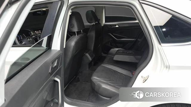Volkswagen 7th Generation of Jetta 2021 Белый из Кореи, фото 3