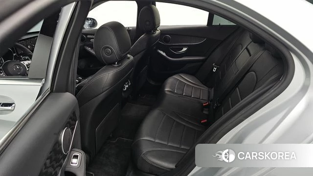Mercedes-Benz C-Class W205 2019 Серебристо-серый из Кореи, фото 3
