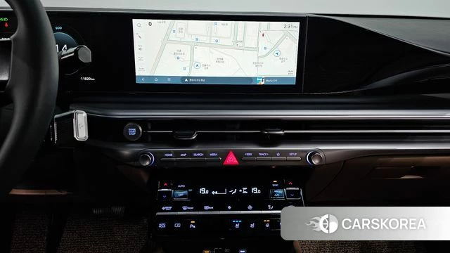 Hyundai Grandeur Hybrid (GN7) 2025 Белый из Кореи, фото 3