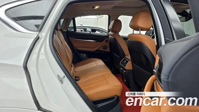 BMW X6 (F16) 2018 Белый из Кореи, фото 3