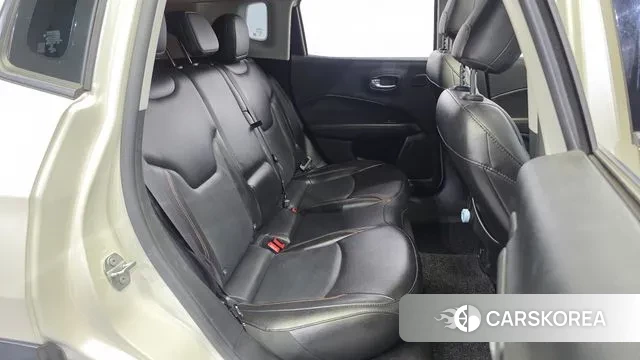 Jeep Compass 2nd Generation 2019 Белый из Кореи, фото 3