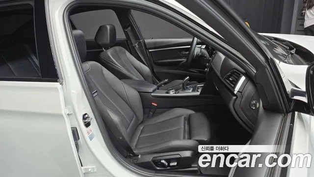 BMW 3 Series (F30) 2018 Белый из Кореи, фото 3