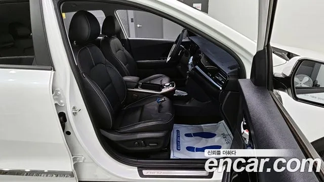 Kia Niro EV 2021 Белый из Кореи, фото 3