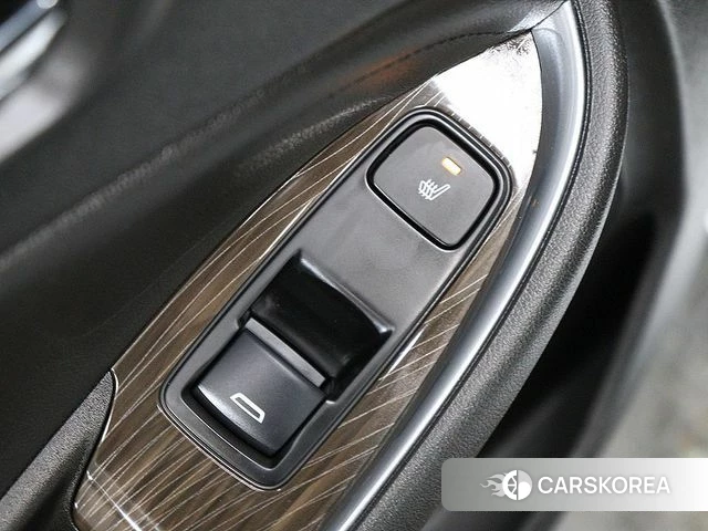 Chevrolet (GM Daewoo) The New Malibu 2019 Белый из Кореи, фото 3