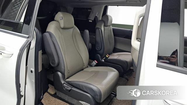 Kia The New Carnival 4th Generation 2025 Белый из Кореи, фото 3