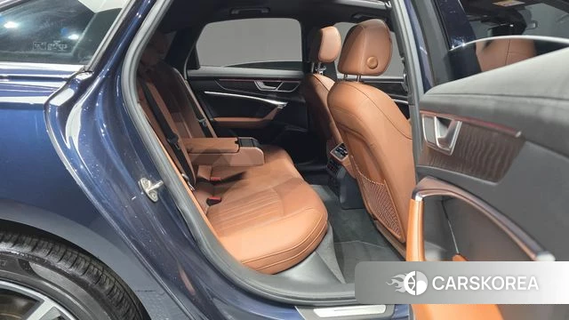 Audi A6 (C8) 2023 Синий из Кореи, фото 3