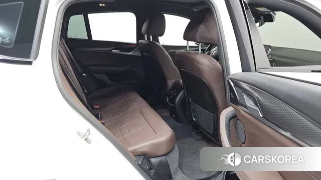 BMW X4 (G02) 2023 Белый из Кореи, фото 3