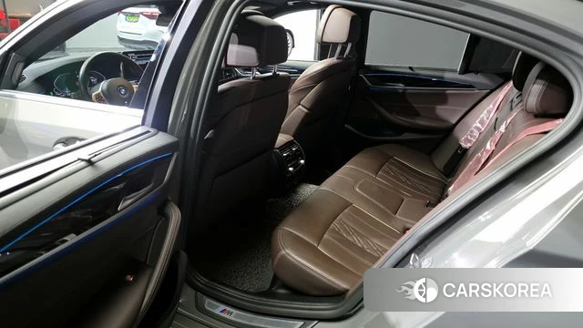 BMW 5 Series (G30) 2022 Серый из Кореи, фото 3