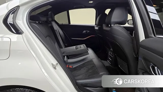 BMW 3 Series (G20) 2021 Белый из Кореи, фото 3