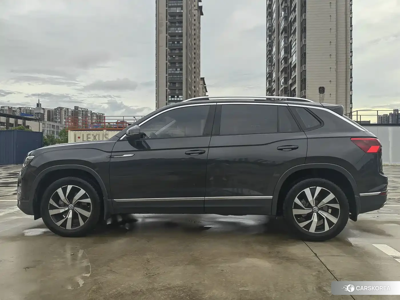 Volkswagen Tayron 2022 Silver/gray из Китая, фото 3
