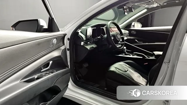 Hyundai Avante (CN7) 2022 Белый из Кореи, фото 3