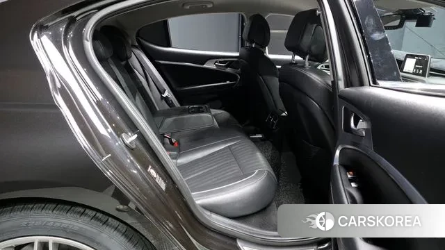 Genesis G70 2018 Черный из Кореи, фото 3