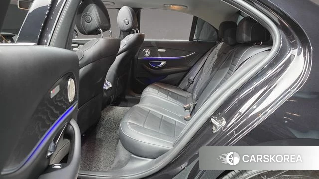 Mercedes-Benz E-Class W213 2018 Черный из Кореи, фото 3
