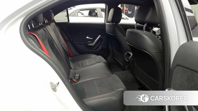 Mercedes-Benz A-Class W177 2021 Белый из Кореи, фото 3