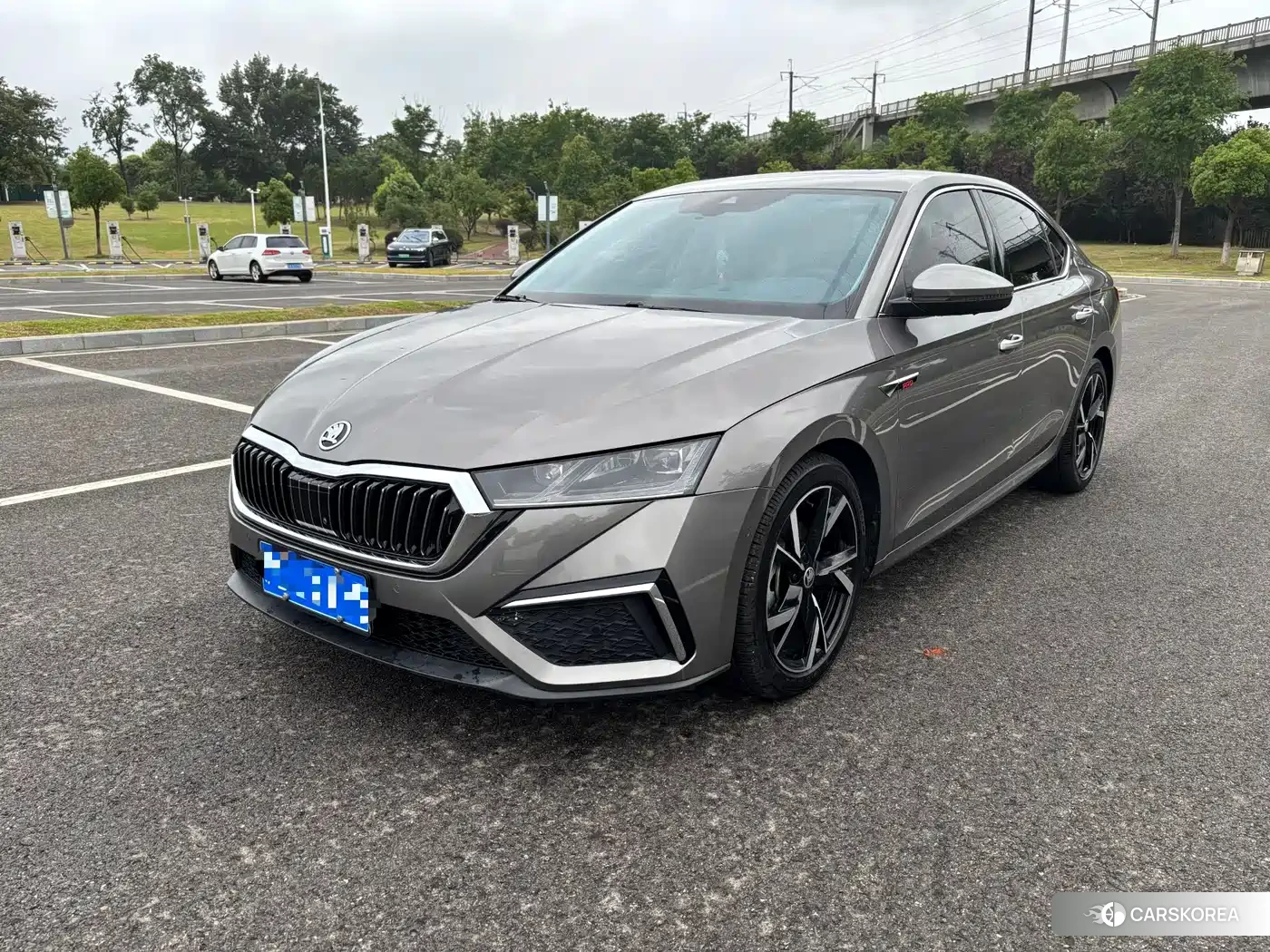Skoda Octavia 2022 Silver/gray из Китая, фото 3