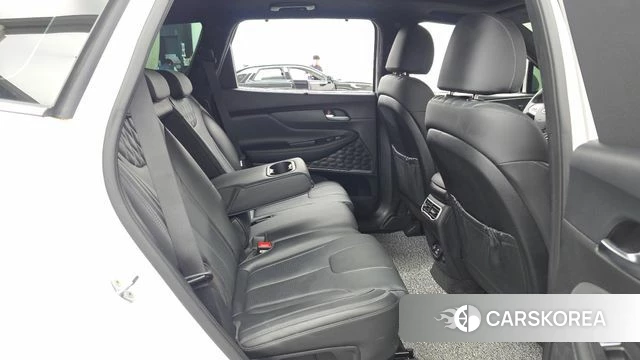 Hyundai The New Santa Fe 2022 Белый из Кореи, фото 3