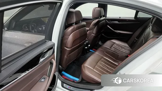 BMW 5 Series (G30) 2022 Белый из Кореи, фото 3