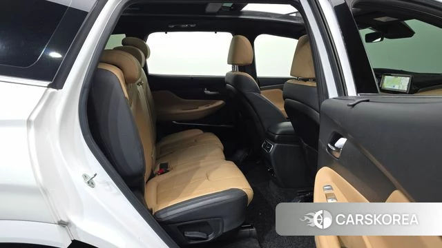 Hyundai The New Santa Fe 2021 Белый из Кореи, фото 3