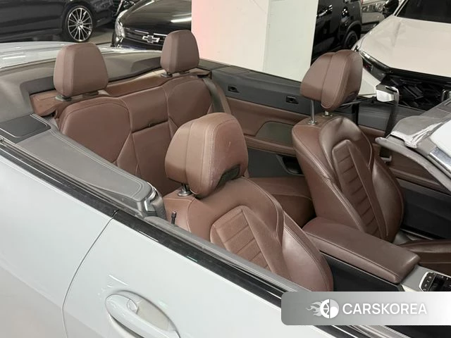 BMW 4 Series (G22) 2024 Небесно-голубой из Кореи, фото 3