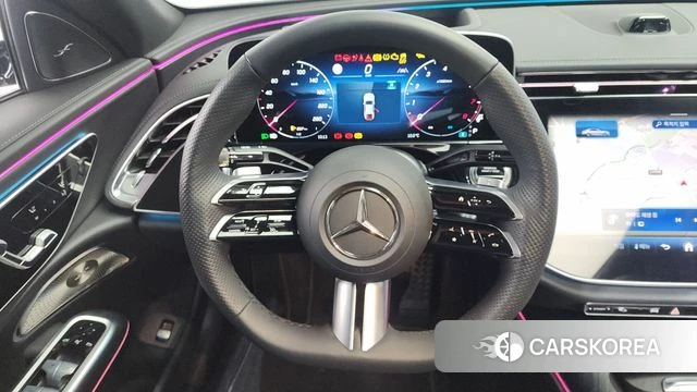 Mercedes-Benz E-Class W214 2024 Белый из Кореи, фото 3