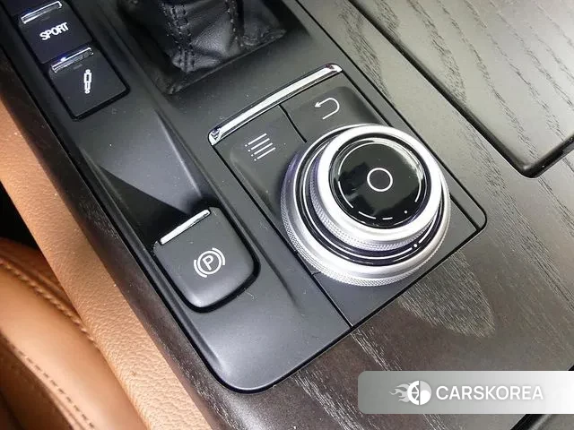 Maserati Quattroporte 2019 Белый из Кореи, фото 3